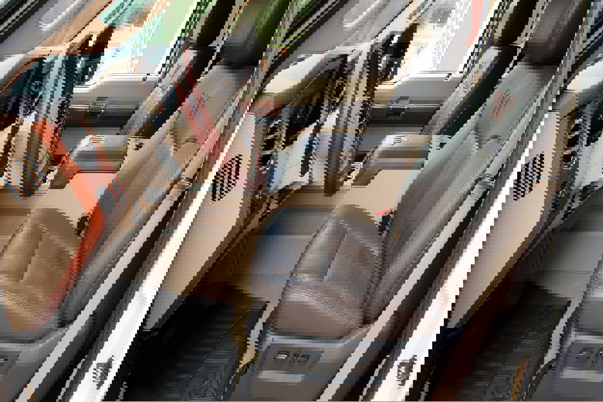 Used 2016 Ford F350 King Ranch AWD/4WD image 24