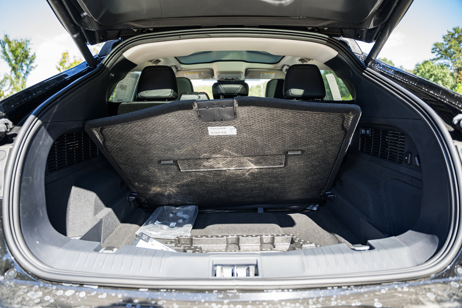 New 2025 Ford Mustang Mach-E Premium image 9