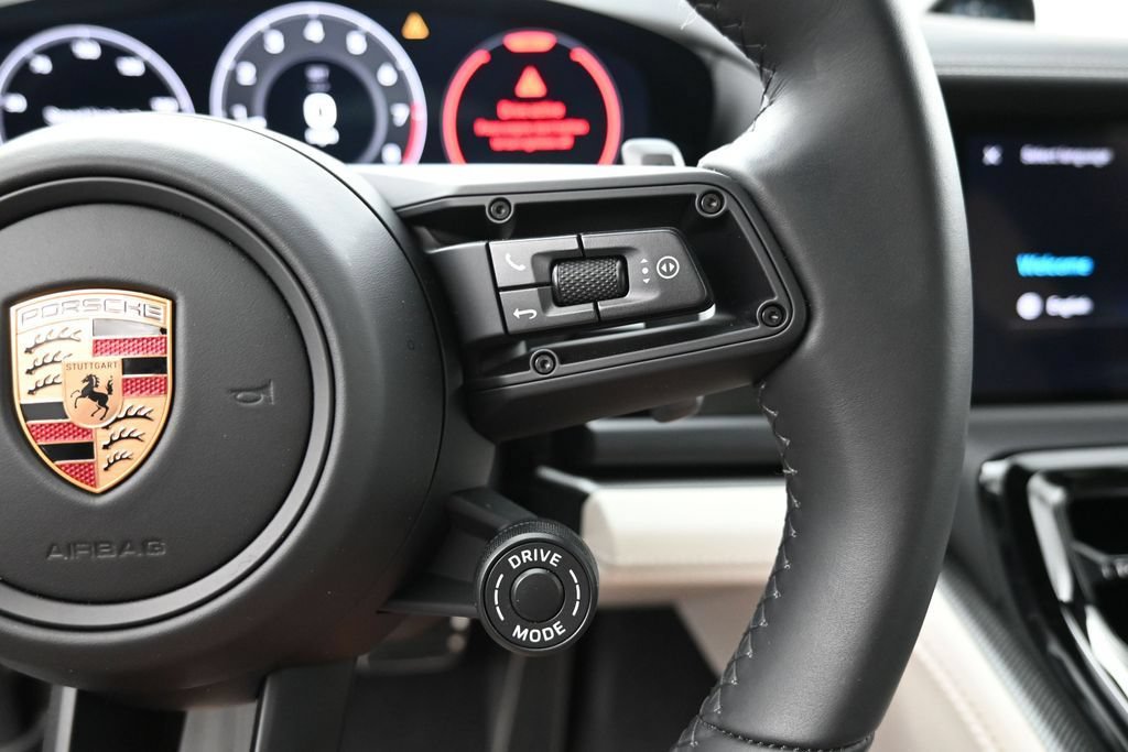 Certified 2026 Porsche Panamera 4 AWD/4WD image 10