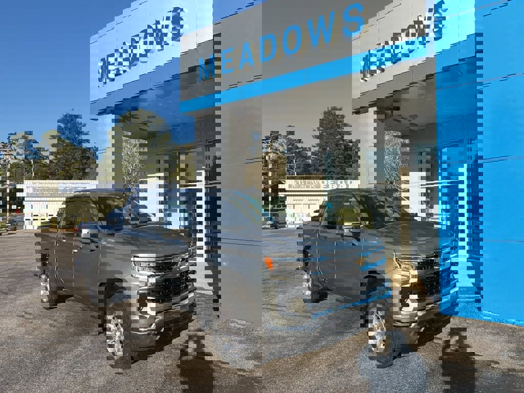 New 2026 Chevrolet Silverado 1500 LT w/ Leather Package