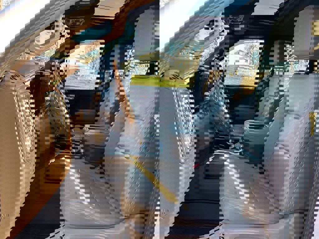 Used 2021 GMC Sierra 1500 SLT w/ SLT Premium Plus Package image 24