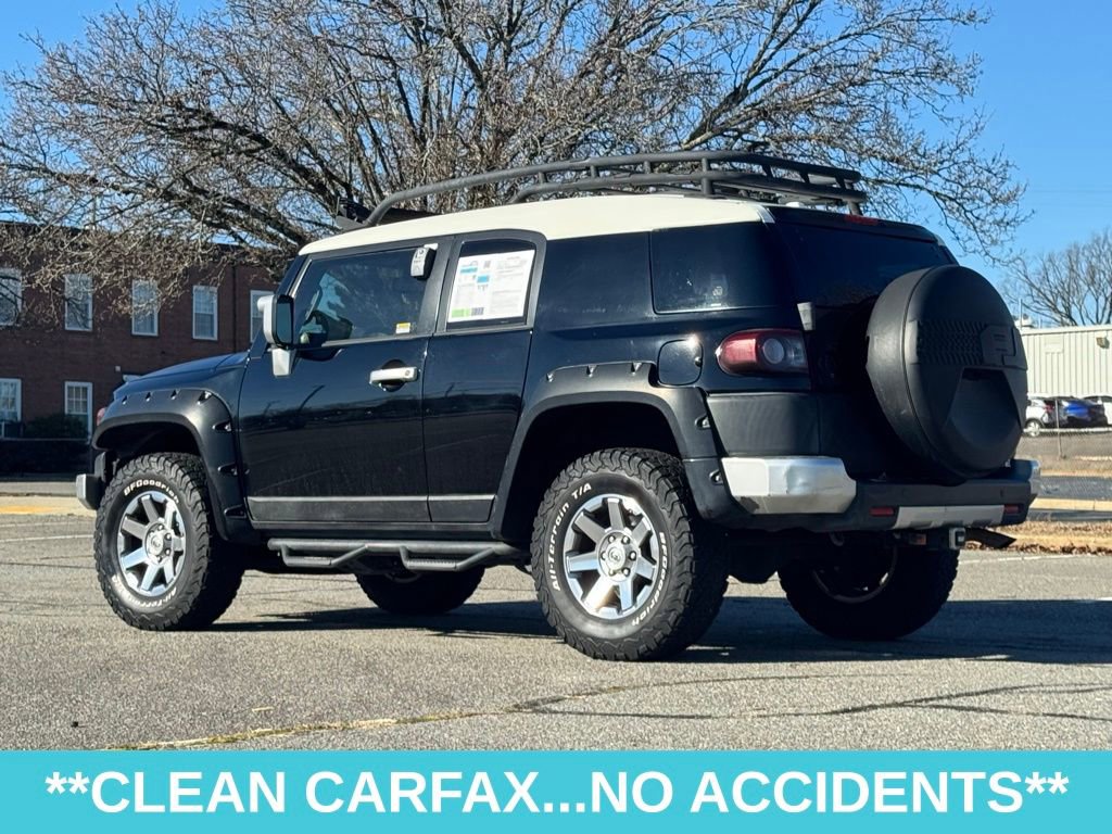 Used 2014 Toyota FJ Cruiser 4WD image 6