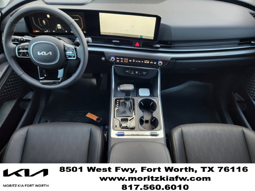 New 2026 Kia Carnival SX w/ SX Dark Edition Package FWD image 19
