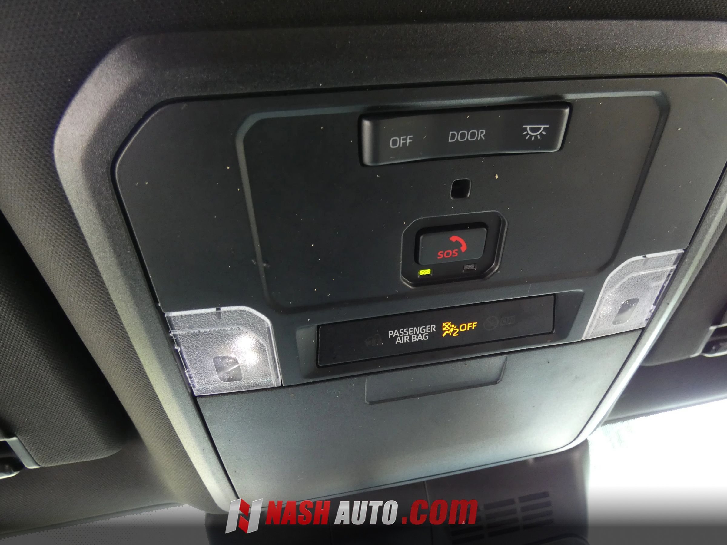 Used 2025 Toyota Tacoma TRD Sport AWD/4WD image 76
