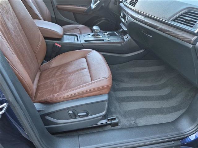 Used 2020 Audi Q5 2.0T Premium Plus AWD/4WD image 23