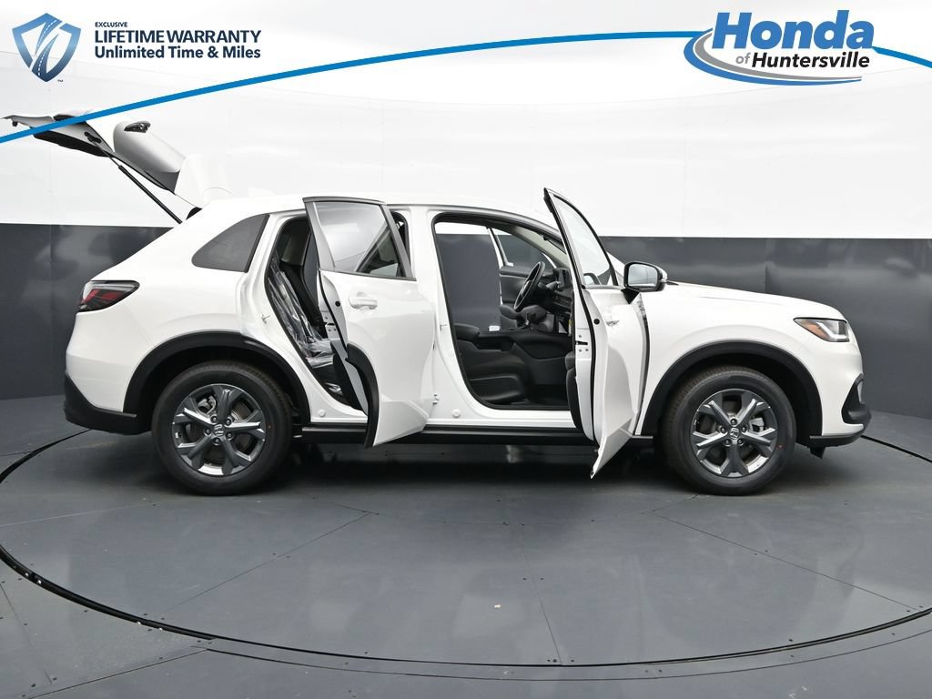 New 2026 Honda HR-V LX image 45