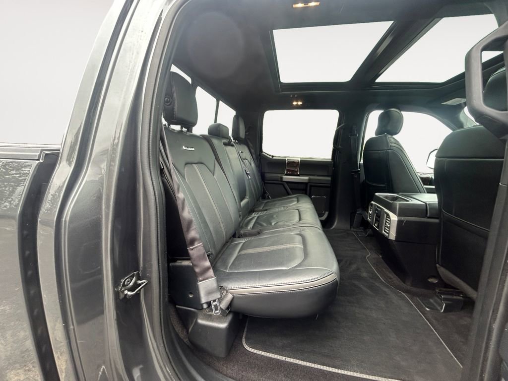 Used 2016 Ford F150 Platinum w/ Equipment Group 701A Luxury image 11