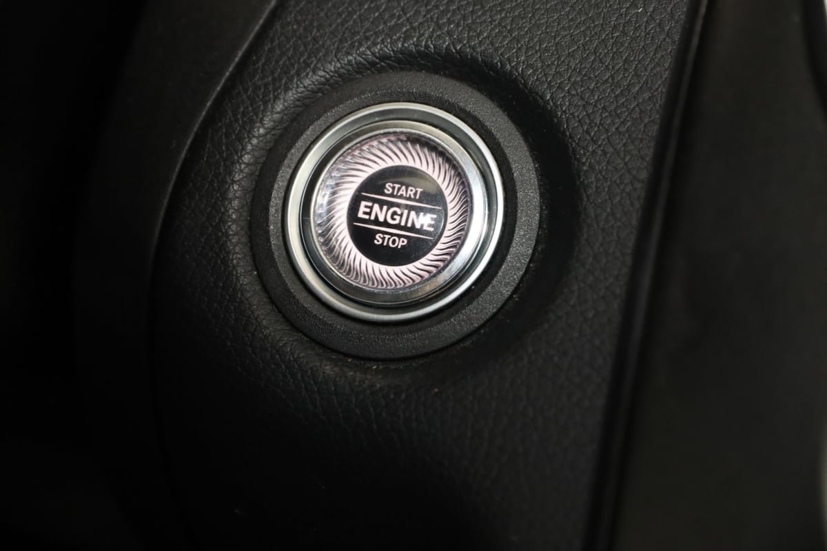 Used 2020 Mercedes-Benz C 300 4MATIC Coupe w/ AMG Line image 32