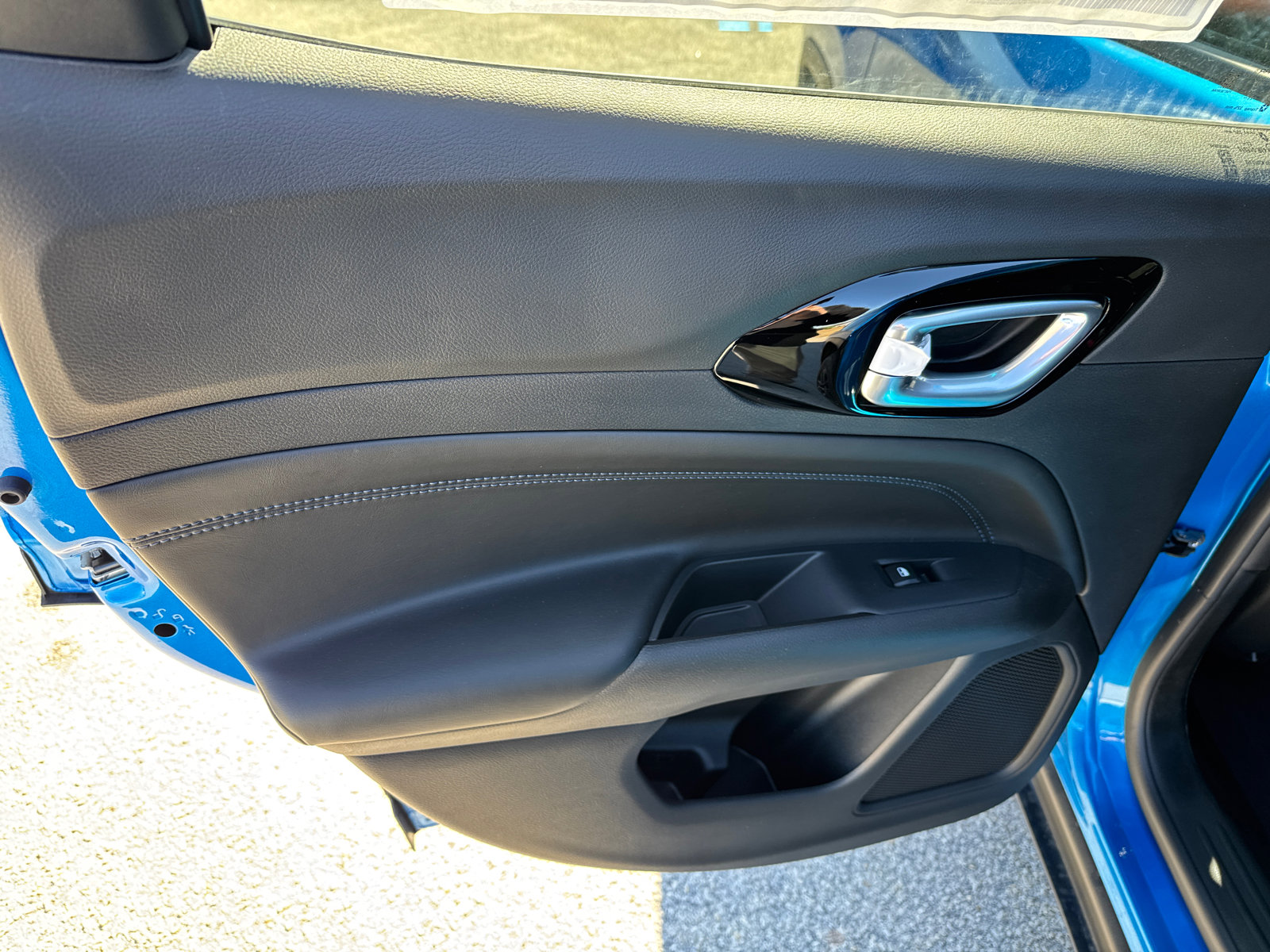 New 2026 Jeep Compass Latitude image 18