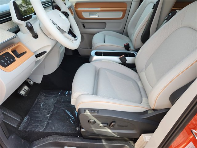 New 2025 Volkswagen ID. Buzz Pro S Plus image 11
