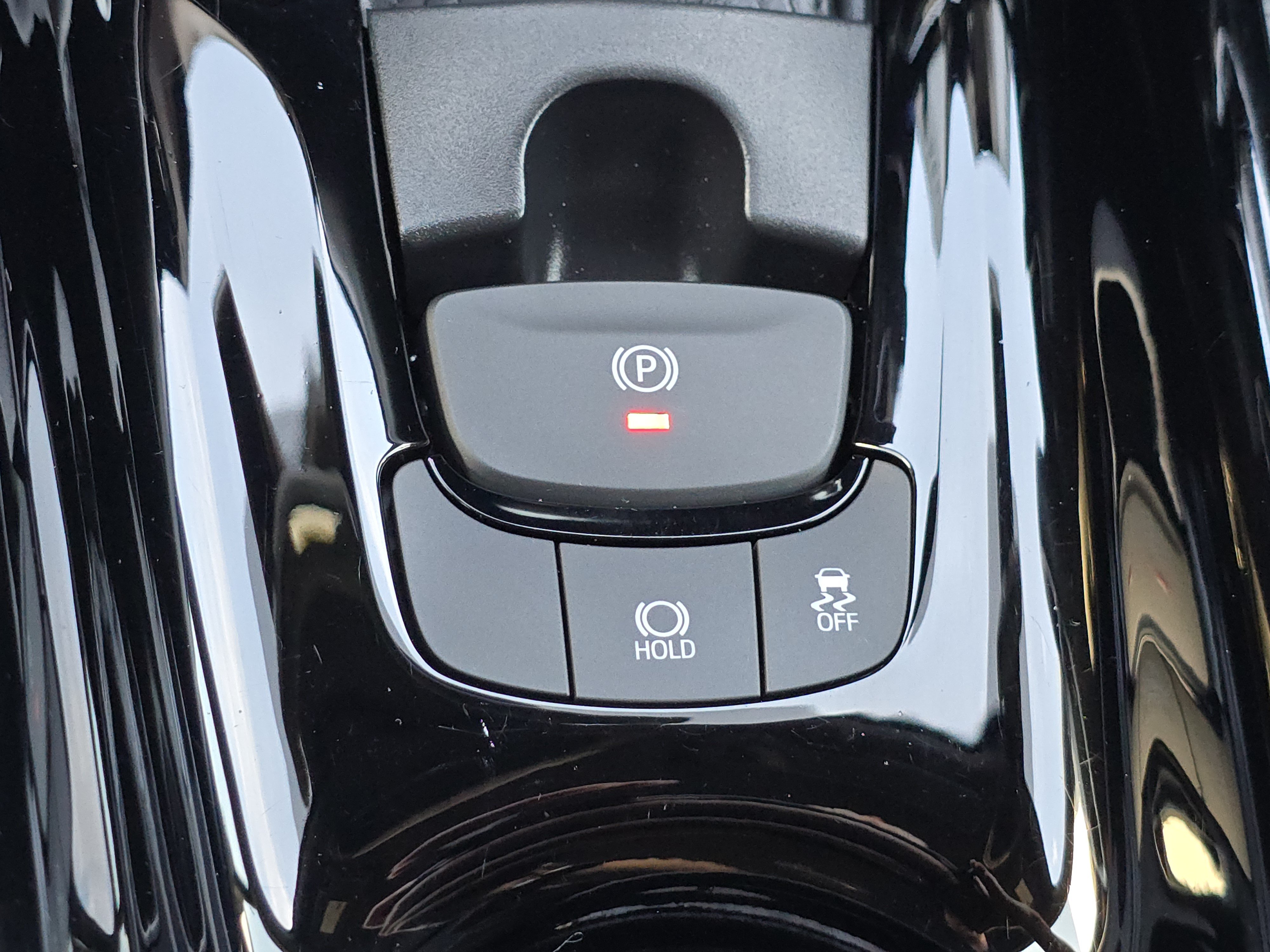 Used 2020 Toyota C-HR XLE FWD image 26