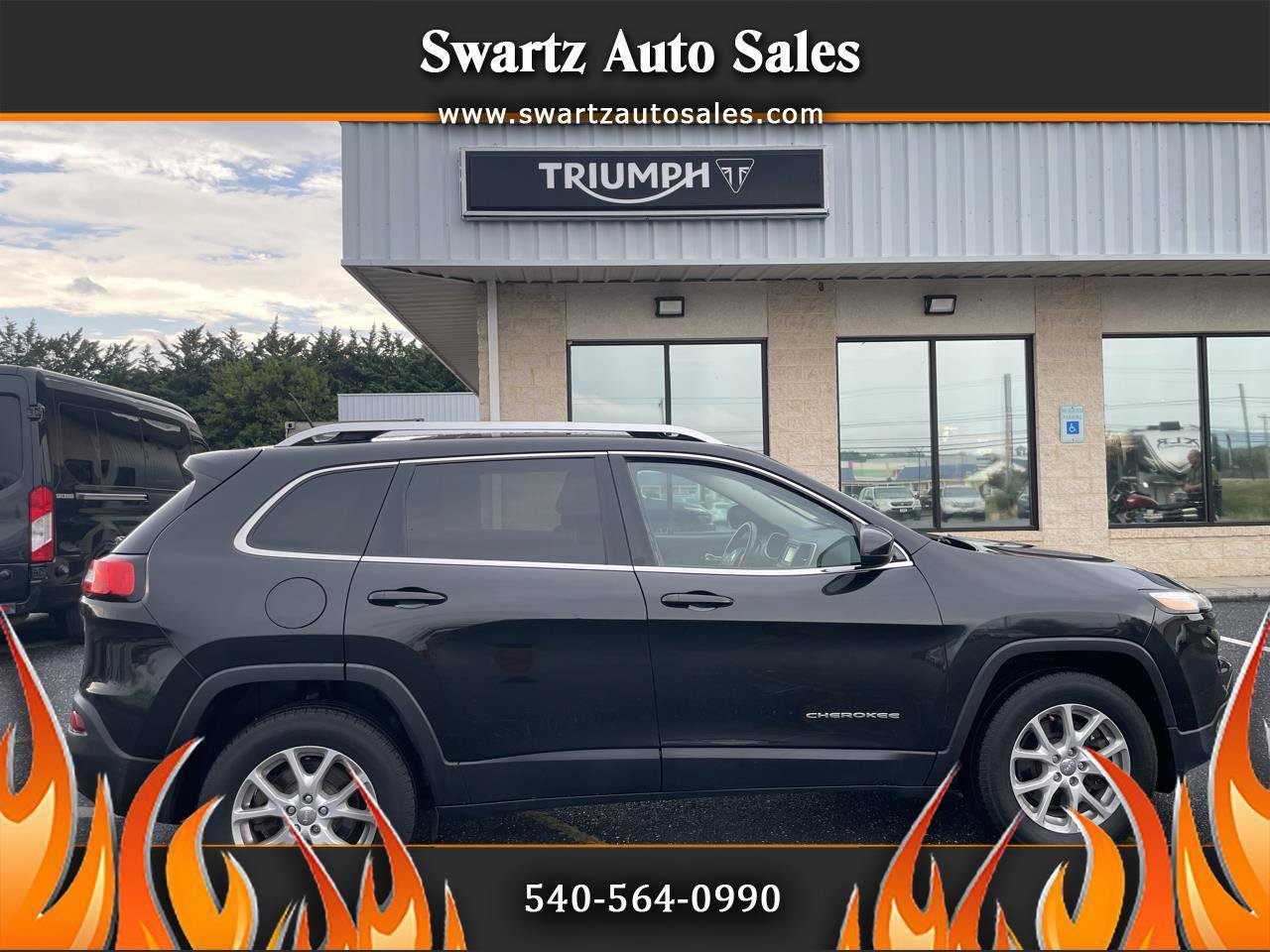 Used 2016 Jeep Cherokee Latitude AWD/4WD image 1