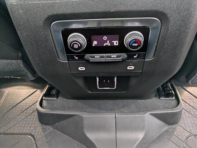 Used 2021 Chevrolet Tahoe High Country w/ Premium Package image 18