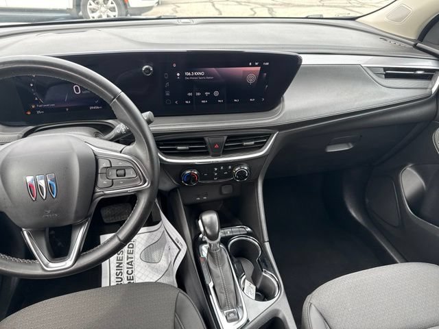 Used 2024 Buick Encore GX Preferred FWD image 18