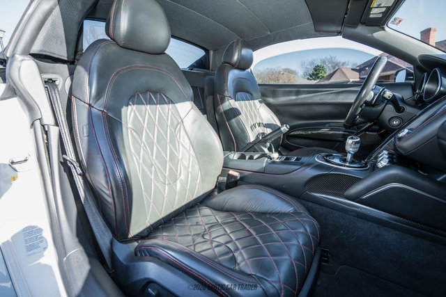 Used 2015 Audi R8 V8 w/ Full Leather Package image 50