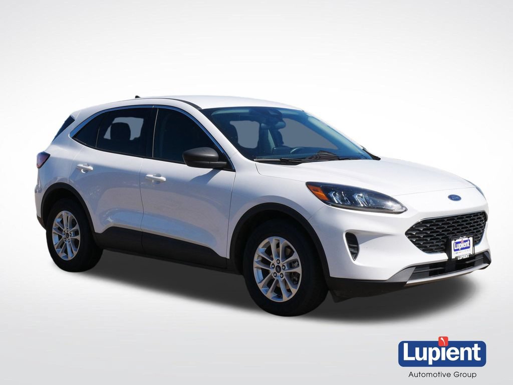 Certified 2022 Ford Escape SE