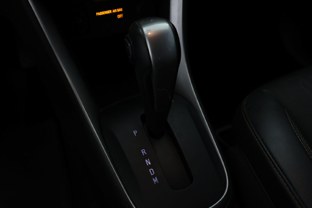 Used 2019 Chevrolet Trax LT w/ LT Convenience Package FWD image 22