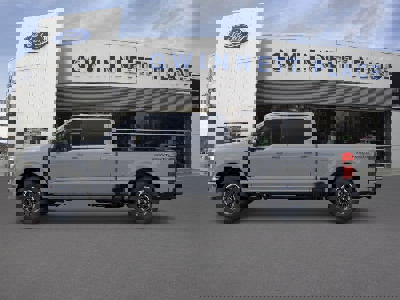 New 2026 Ford F250 Lariat image 3