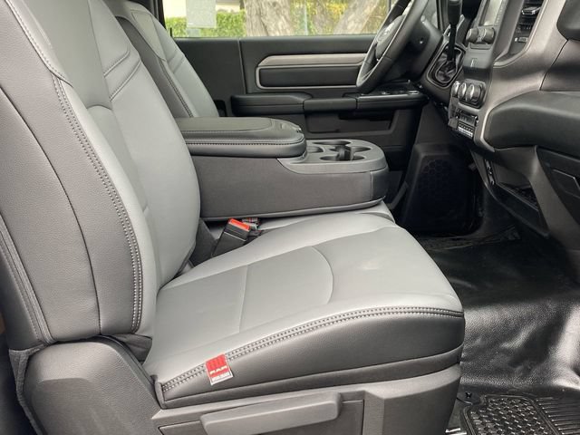 New 2023 RAM 4500 Tradesman RWD image 17