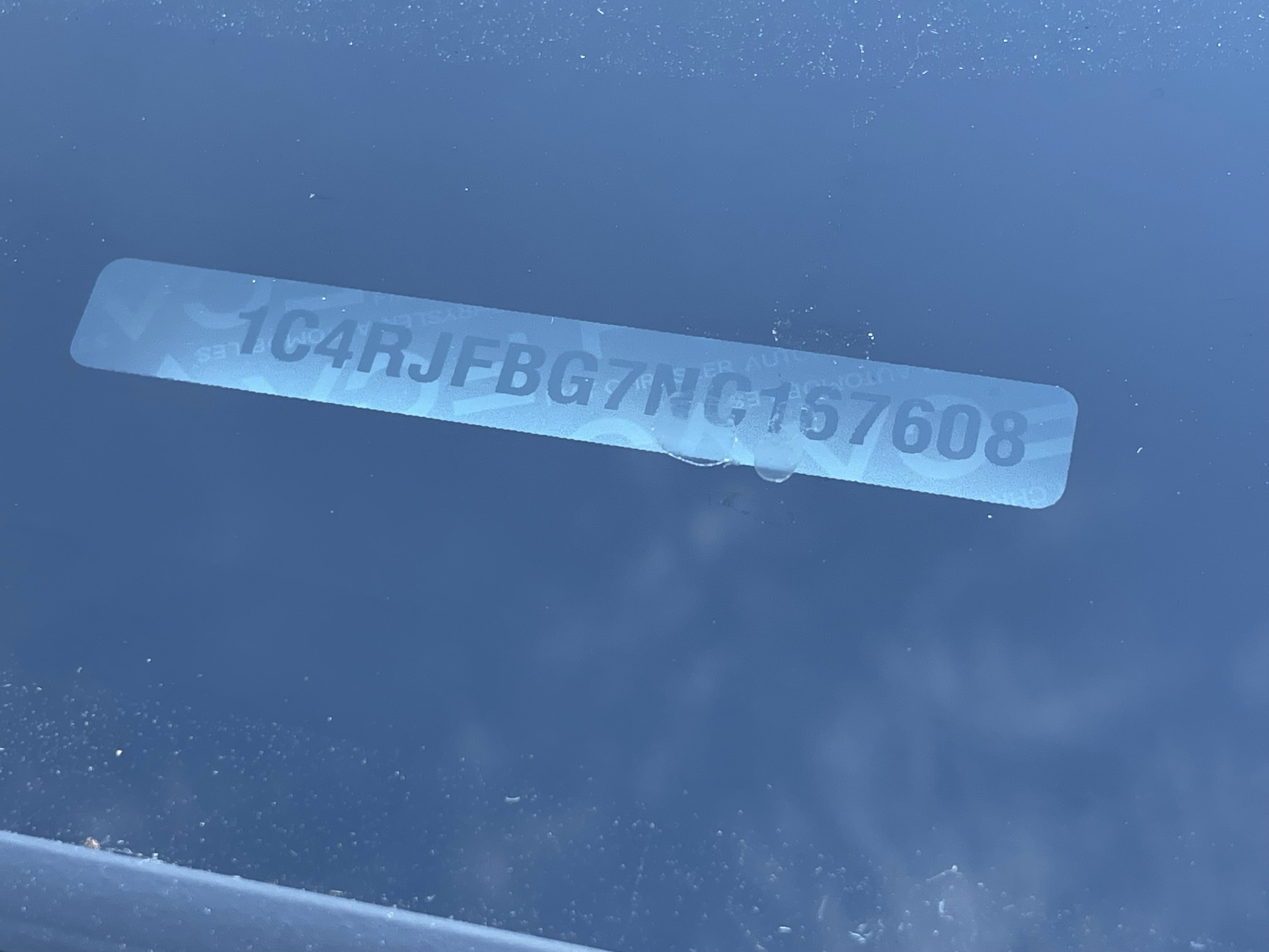 Used 2022 Jeep Grand Cherokee Limited image 32