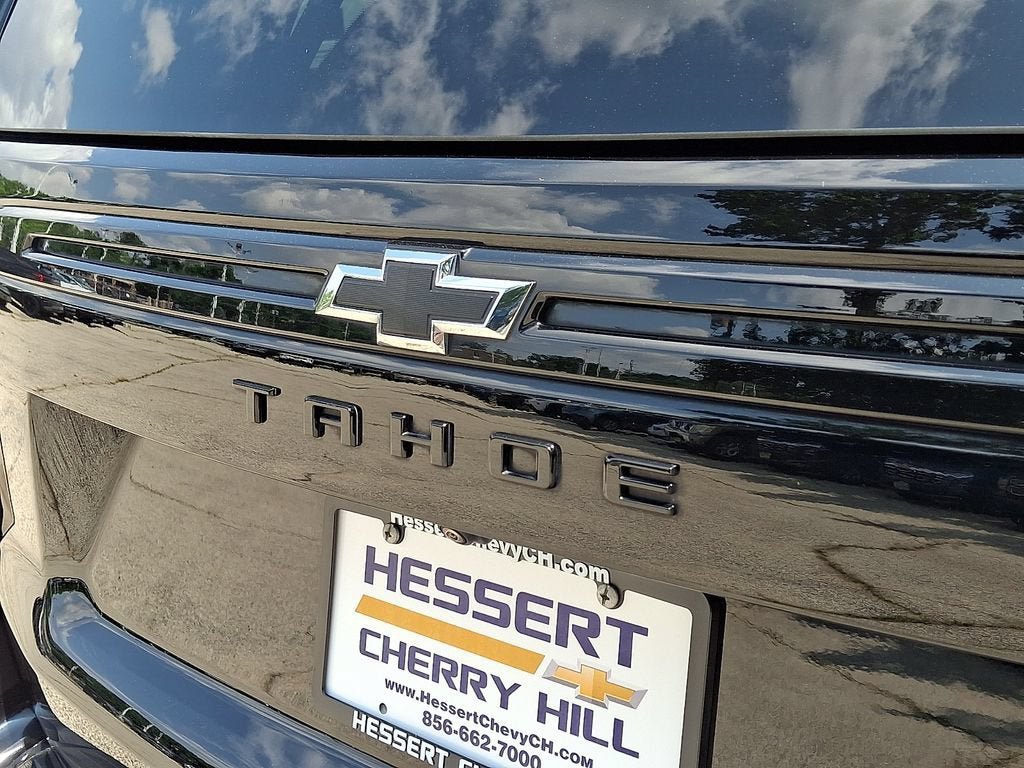 Certified 2024 Chevrolet Tahoe Z71 w/ Luxury Package AWD/4WD image 32