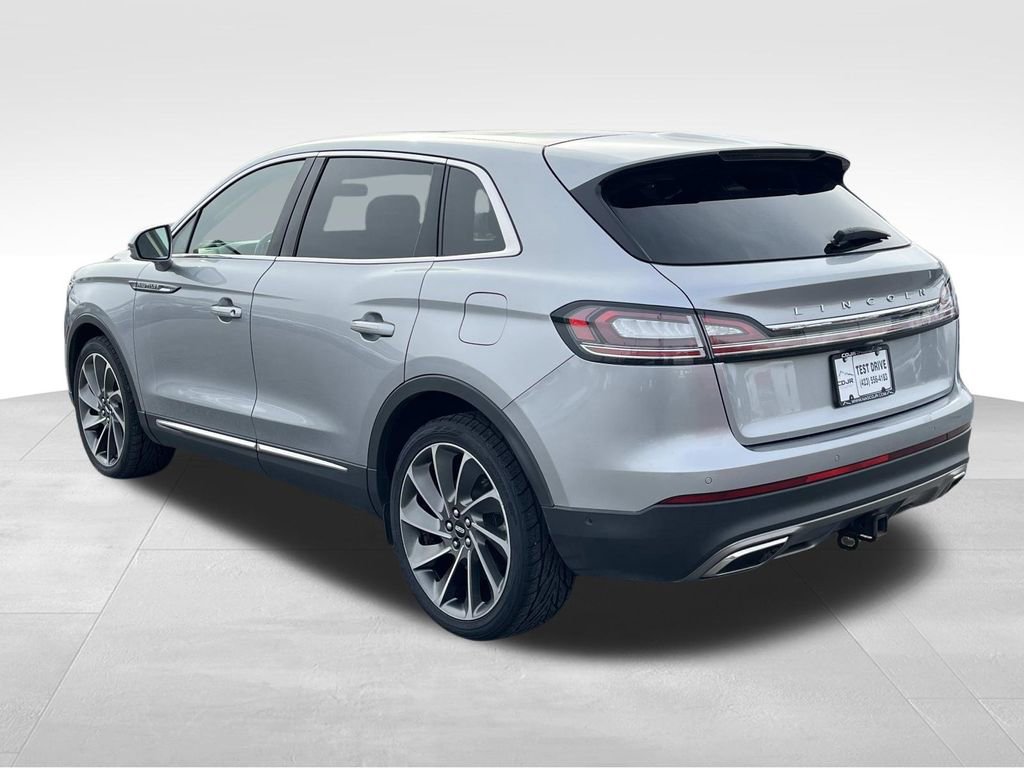 Used 2021 Lincoln Nautilus Reserve w/ Equipment Group 202A image 6