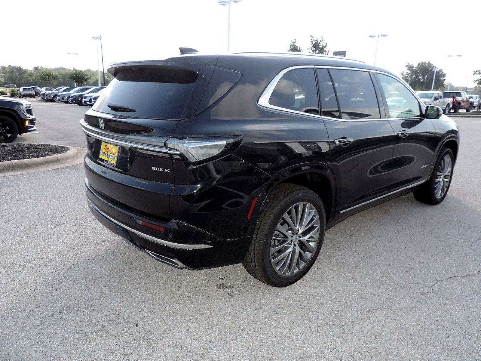 New 2025 Buick Enclave Avenir w/ Super Cruise Package image 5