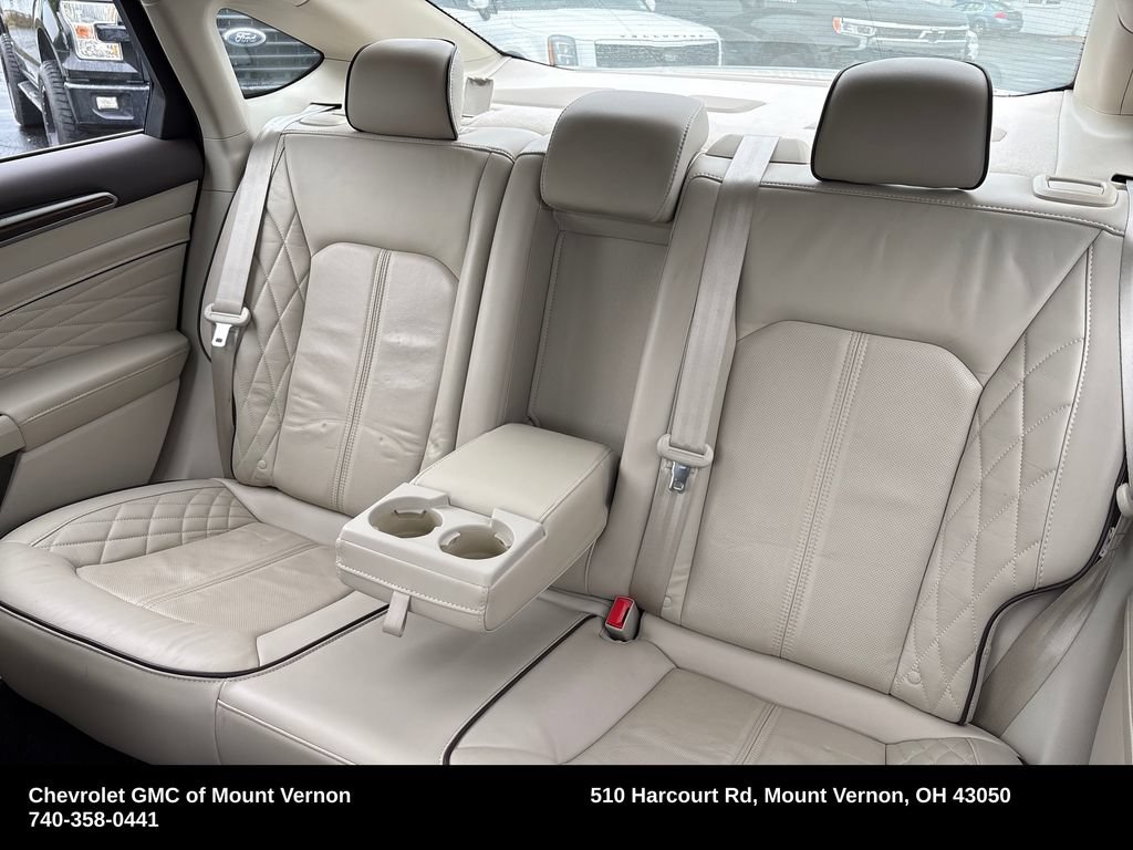 Used 2018 Ford Fusion Platinum FWD image 30