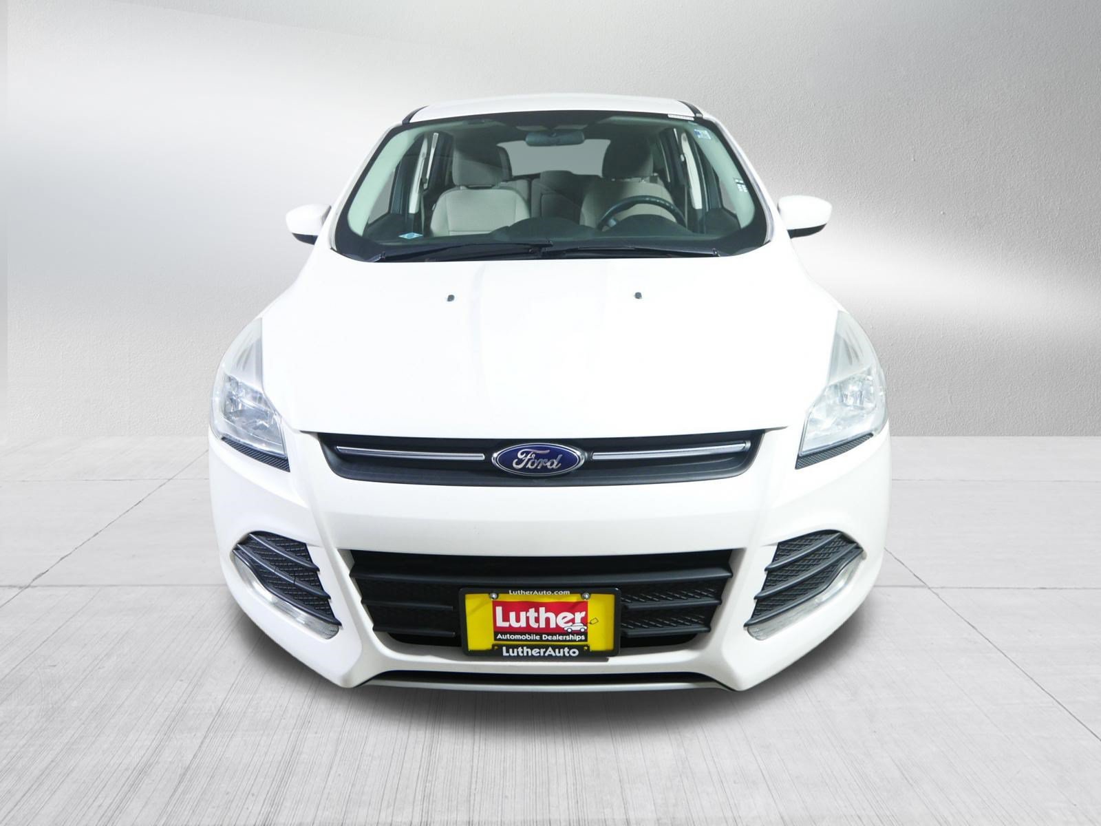 Used 2015 Ford Escape SE FWD image 2