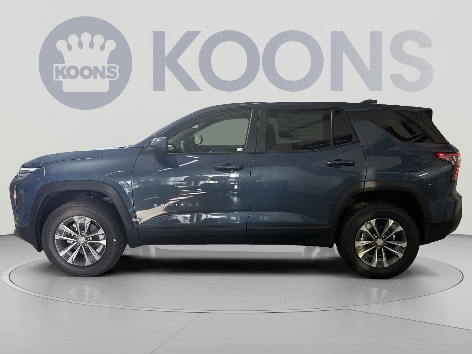 New 2027 Chevrolet Equinox LT w/ Convenience Package II FWD image 7