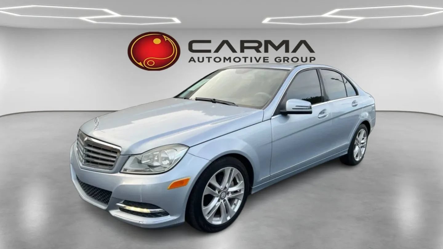 Used 2013 Mercedes-Benz C 250 Sedan video 1