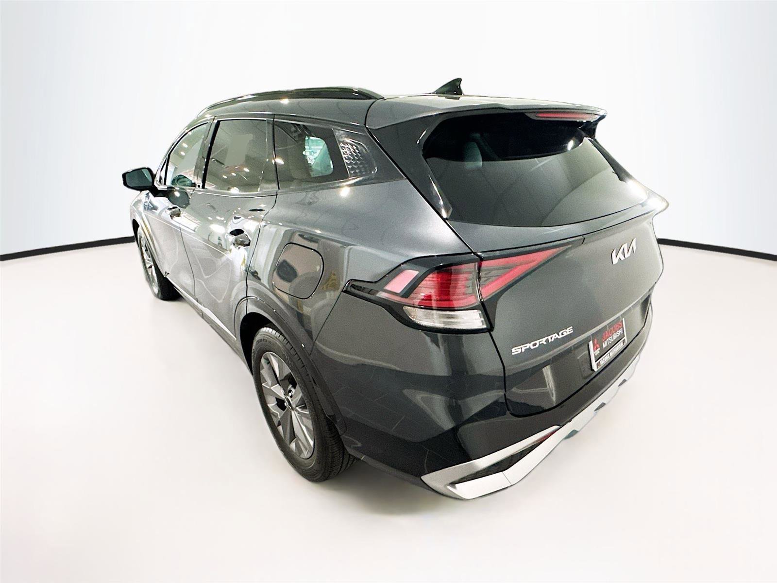 Used 2024 Kia Sportage SX image 31