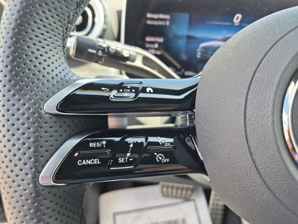 Used 2026 Mercedes-Benz GLC 300 4MATIC image 15