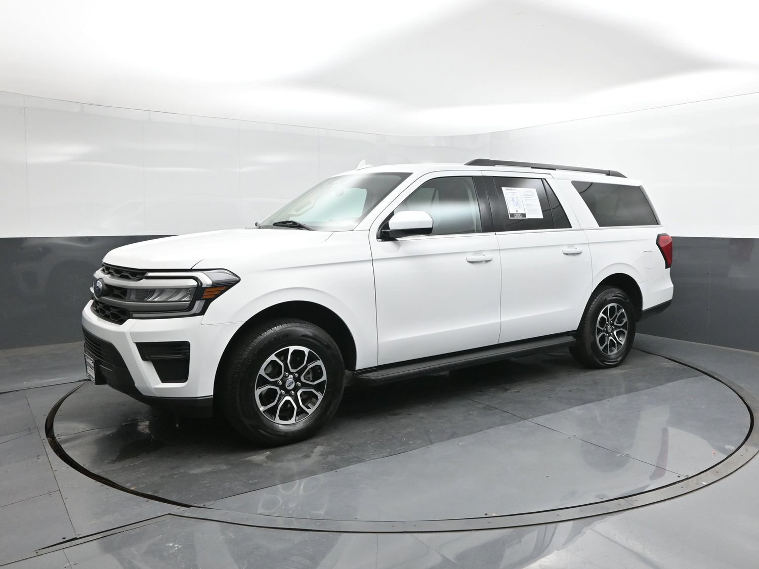 Used 2024 Ford Expedition Max XLT