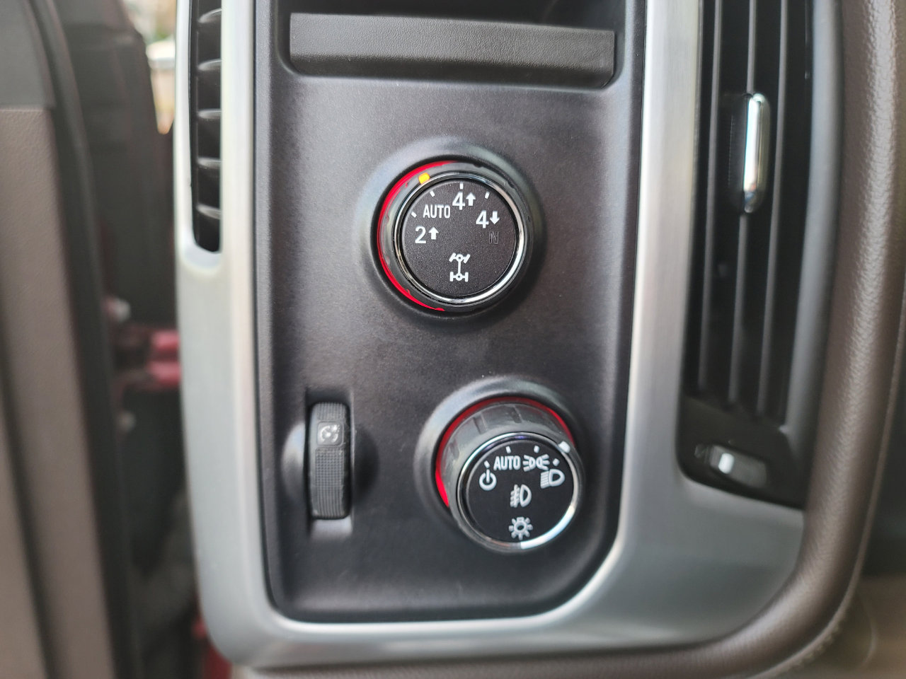 Used 2016 GMC Sierra 1500 SLT image 24