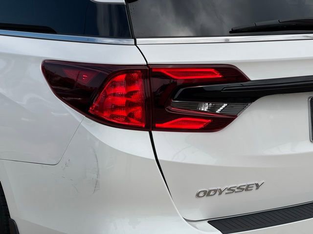 Used 2024 Honda Odyssey Sport image 7