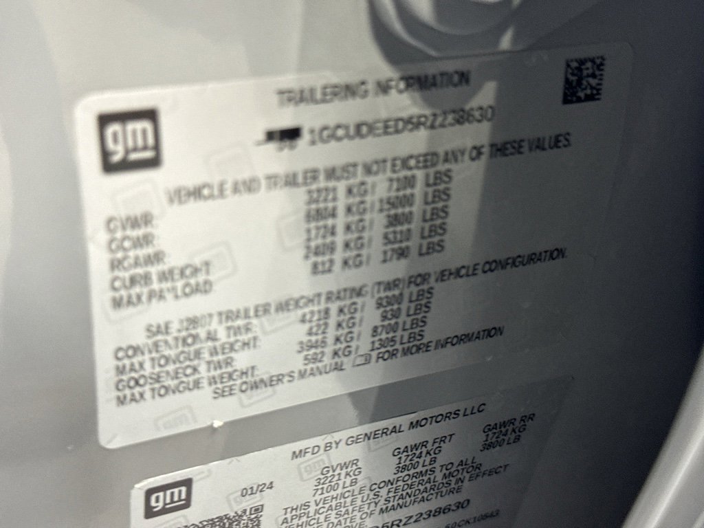 Used 2024 Chevrolet Silverado 1500 RST image 38