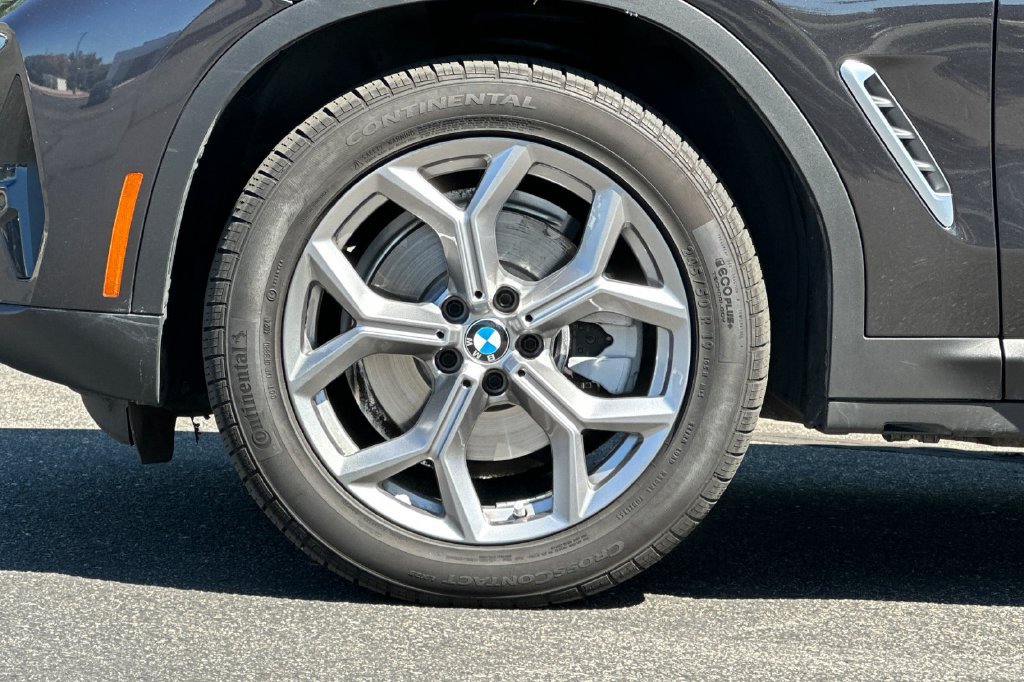 Used 2024 BMW X3 xDrive30i AWD/4WD image 31