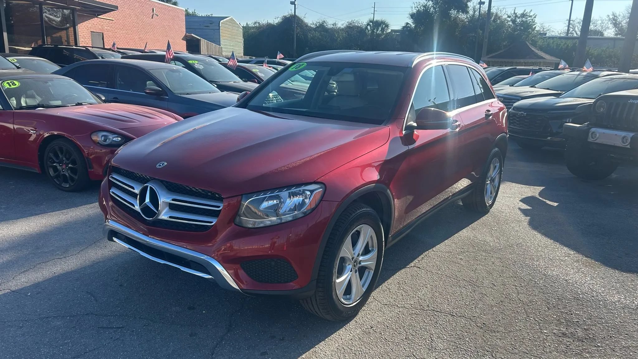 Used 2018 Mercedes-Benz GLC 300 image 2