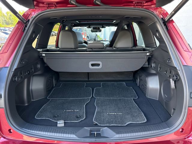 Used 2025 Subaru Forester Limited image 14