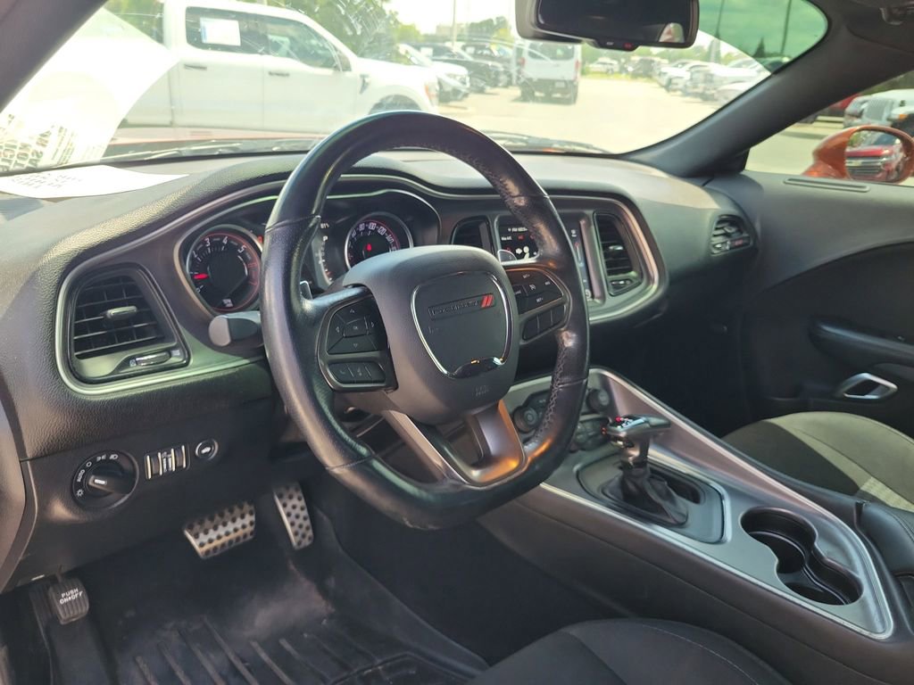 Used 2020 Dodge Challenger R/T Scat Pack RWD image 18