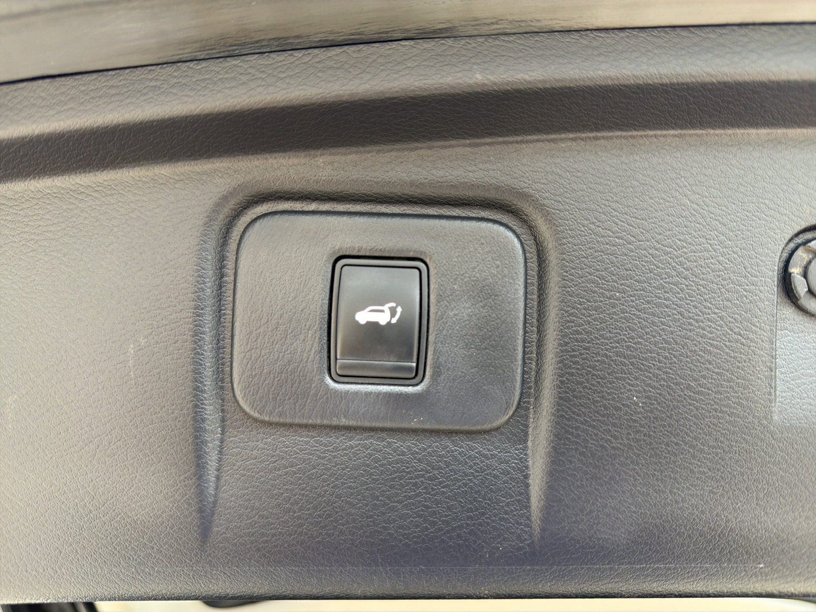 Used 2015 Nissan Murano SL FWD image 28