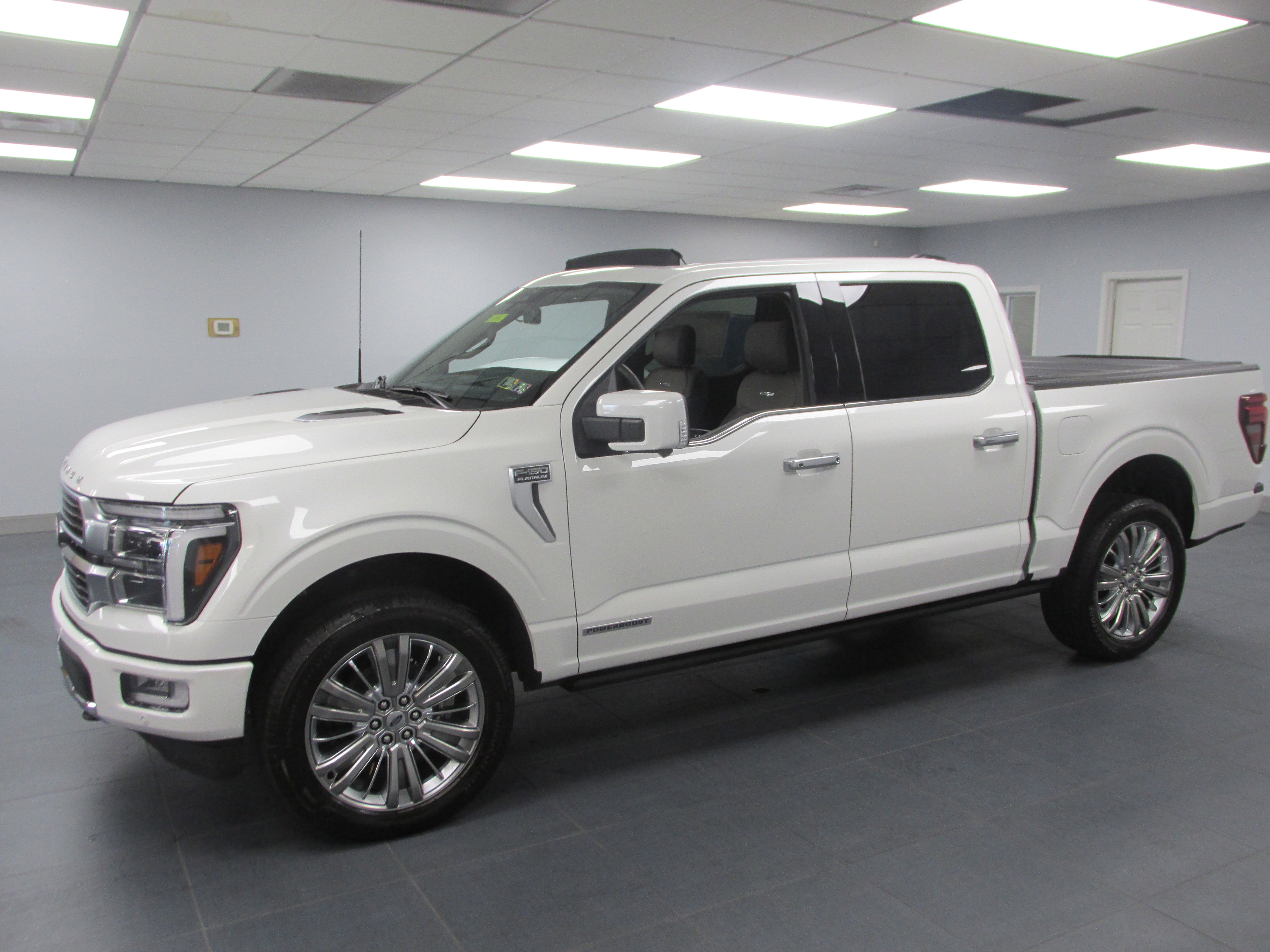 New 2025 Ford F150 Platinum image 7