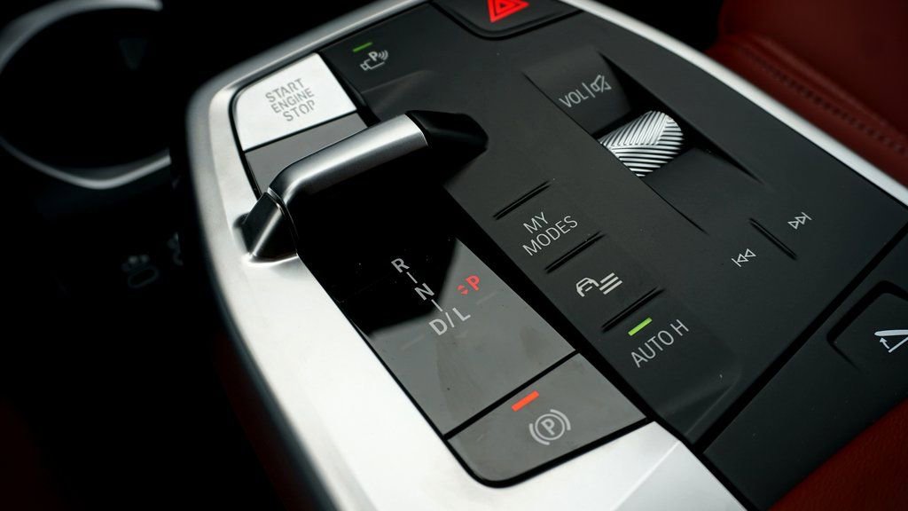 New 2026 BMW X2 xDrive28i w/ Technology Package image 17