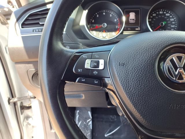 Used 2019 Volkswagen Tiguan SE FWD image 10