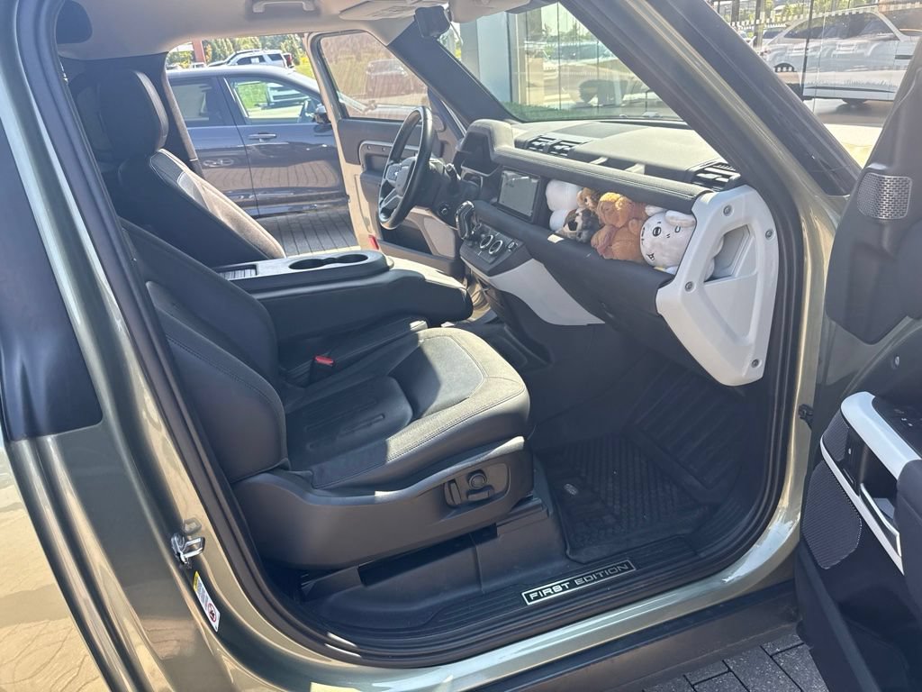 Used 2021 Land Rover Defender 90 First Edition AWD/4WD image 19