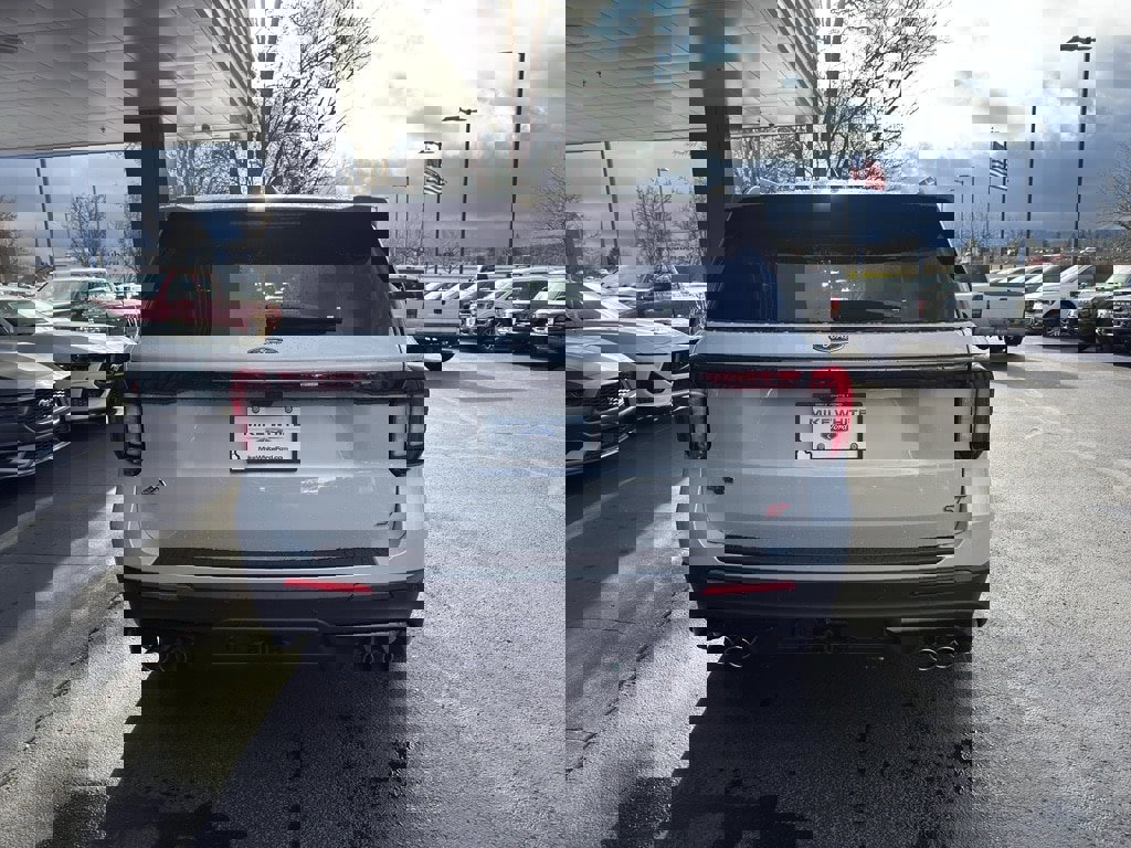 New 2026 Ford Explorer ST image 5