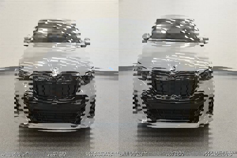 Used 2026 BMW 530i w/ M Sport Package image 5