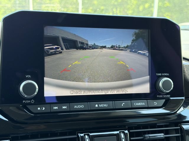 New 2025 Nissan Pathfinder SV FWD image 7