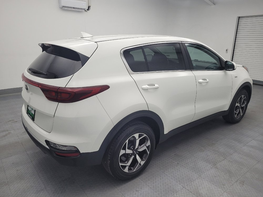 Used 2020 Kia Sportage LX AWD/4WD image 10